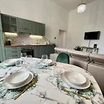 Ca Nell'umbertino - A 150 Mt Dalla Stazione Apartment La Spezia